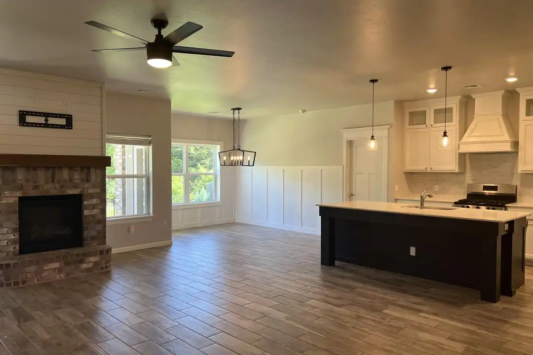 509 NW 183rd St - More