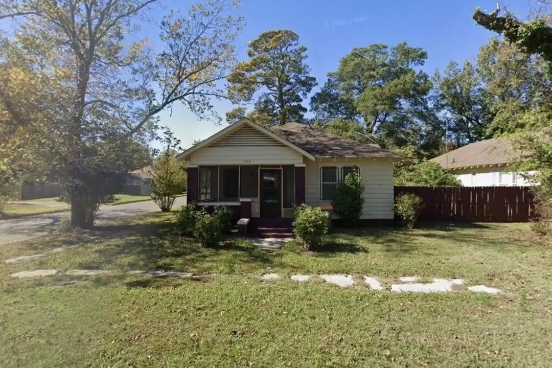 1712 S Elm St – photo 1