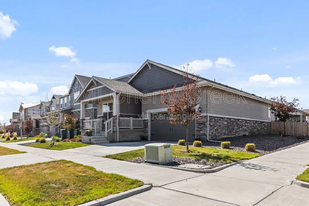 24246 E Ohio Dr - View 3