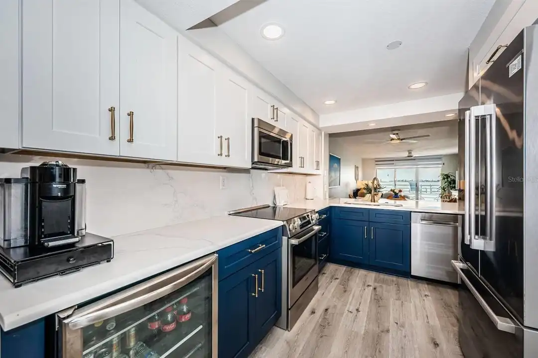 6105 Bahia Del Mar Cir #287 - More