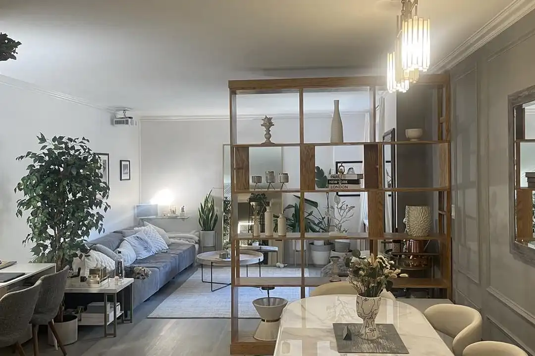 1-bedroom at 305 E 24th St — photo 1 of 5
