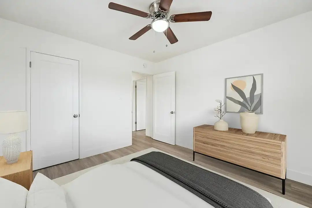 Hesperian Townhomes – photo 1