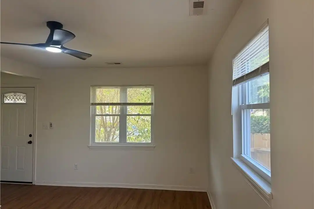 739 Waukesha Ave - View 6