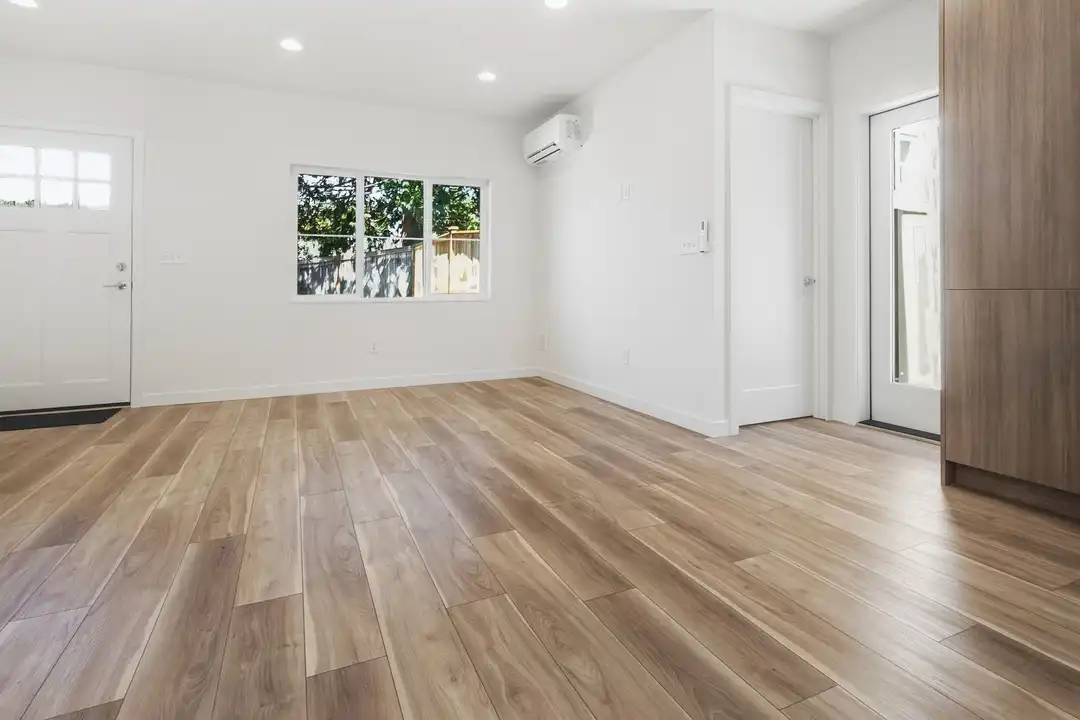3543 NE 145th St - View 4