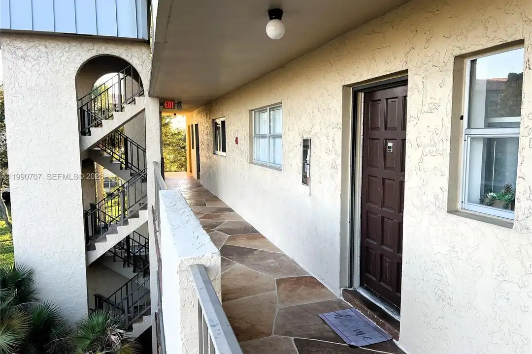 6301 N Falls Cir Dr #313 - View 4