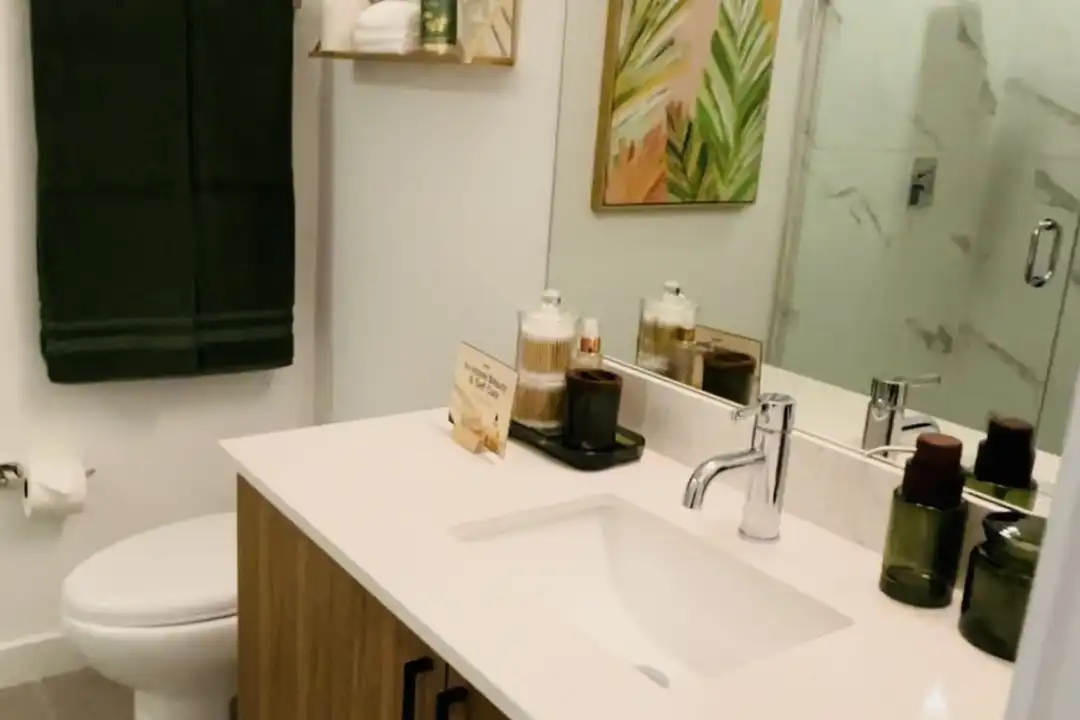 460 NW 33rd Ave unit 309 - View 5