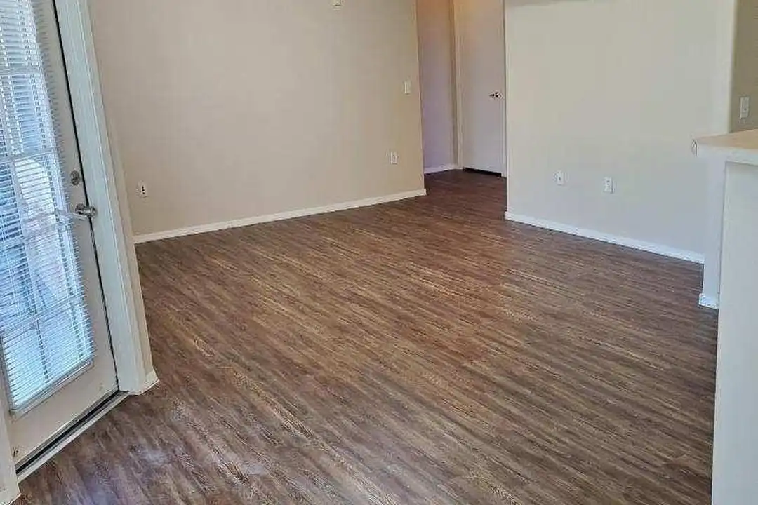 Apartment in Phoenix - More