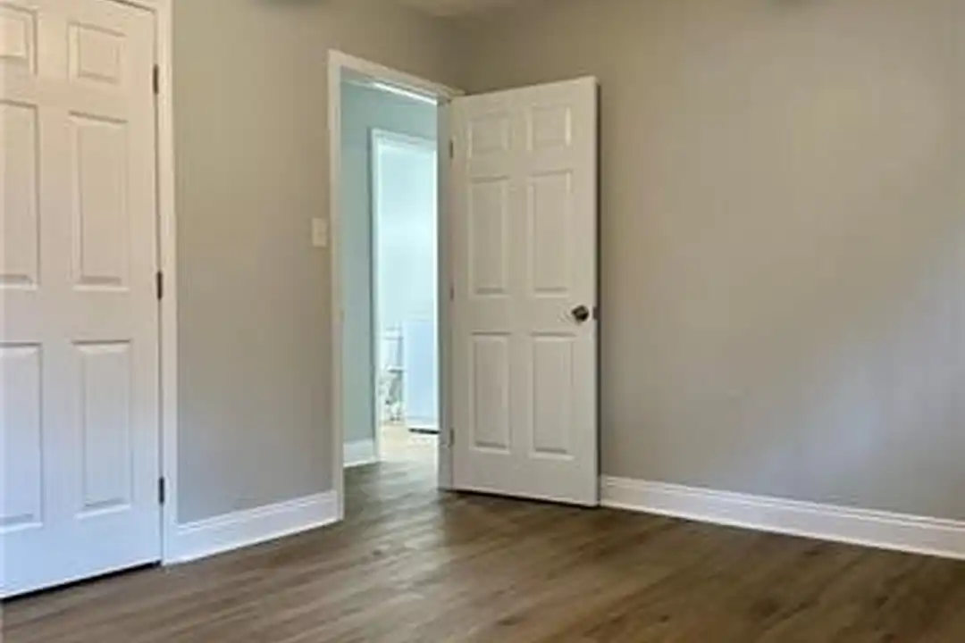 Apartment in Bogalusa - More