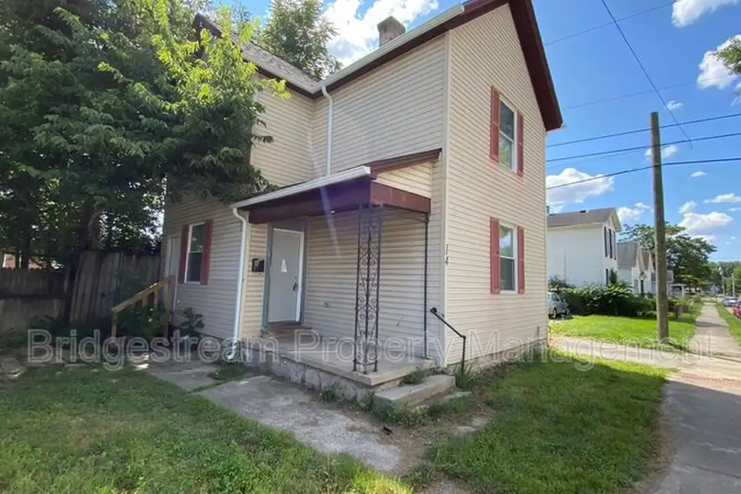 14 Nassau St – photo 1