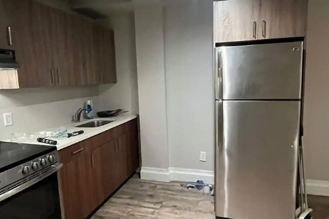 106 N Grove St unit Studio – photo 1 of 11