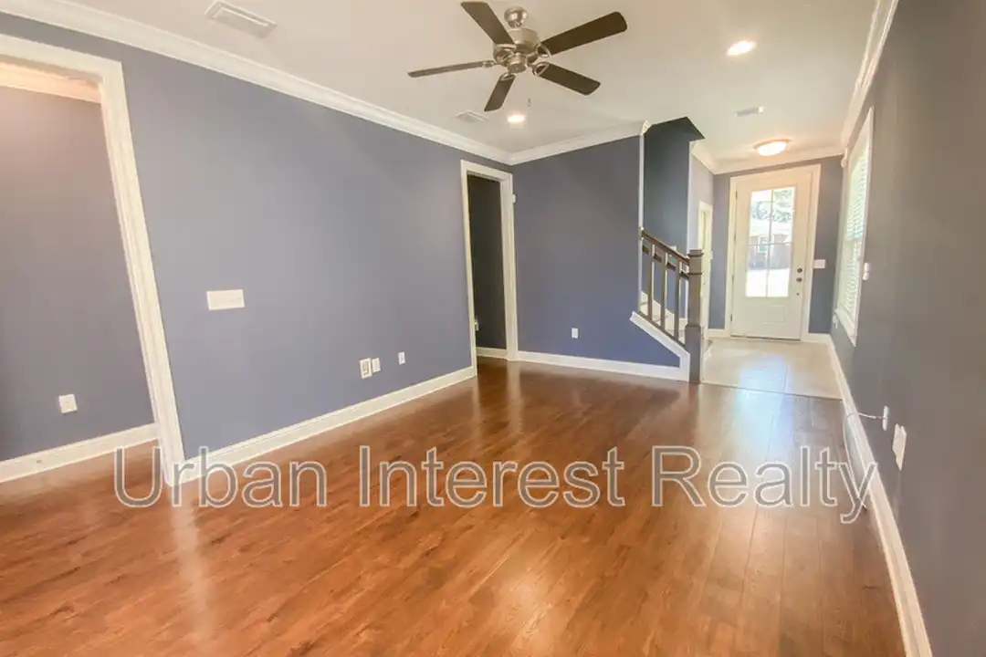 403 King St - View 4