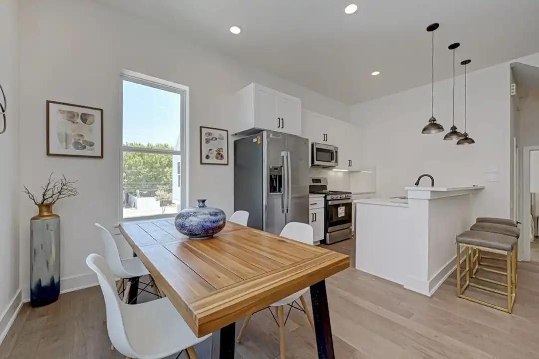 House in Houston - View 4