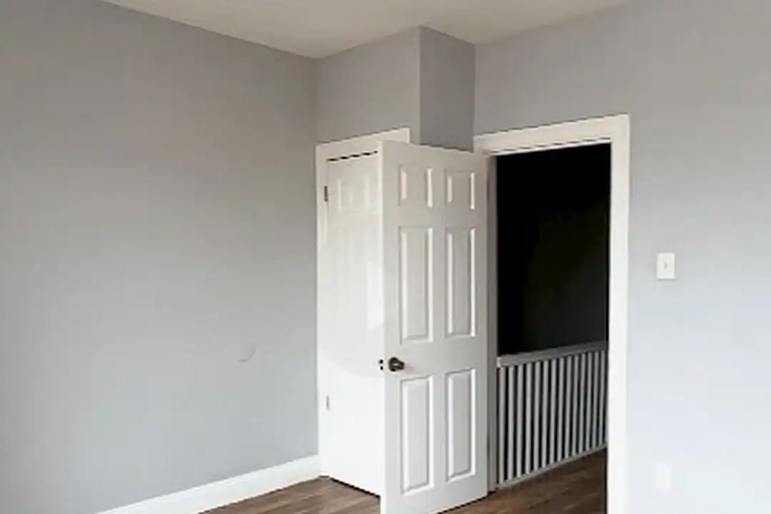 4936 N 17th St unit 1 – photo 1