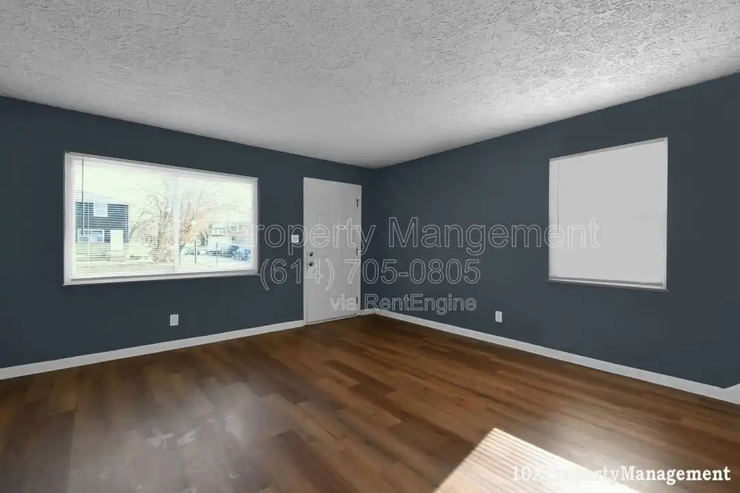 455 S Napoleon Ave - View 6