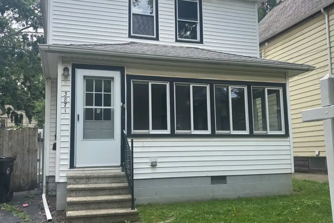 3871 W 21st St – photo 1