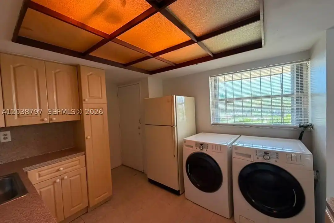 8775 Park Blvd #318 - View 5
