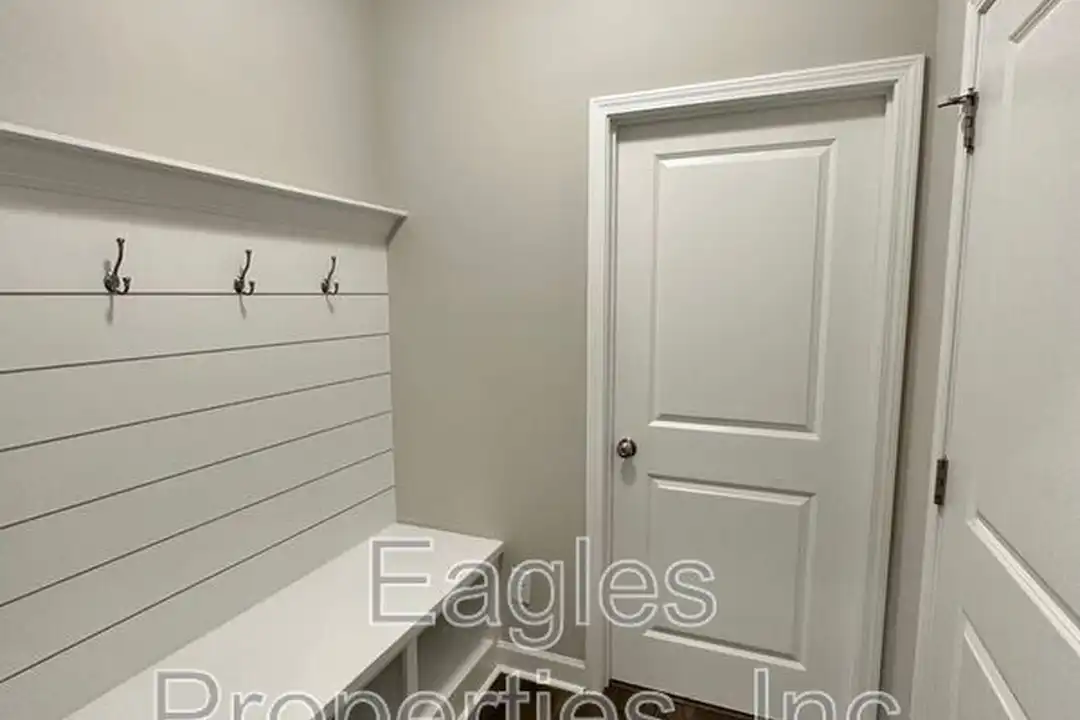 House in Kenly - View 4