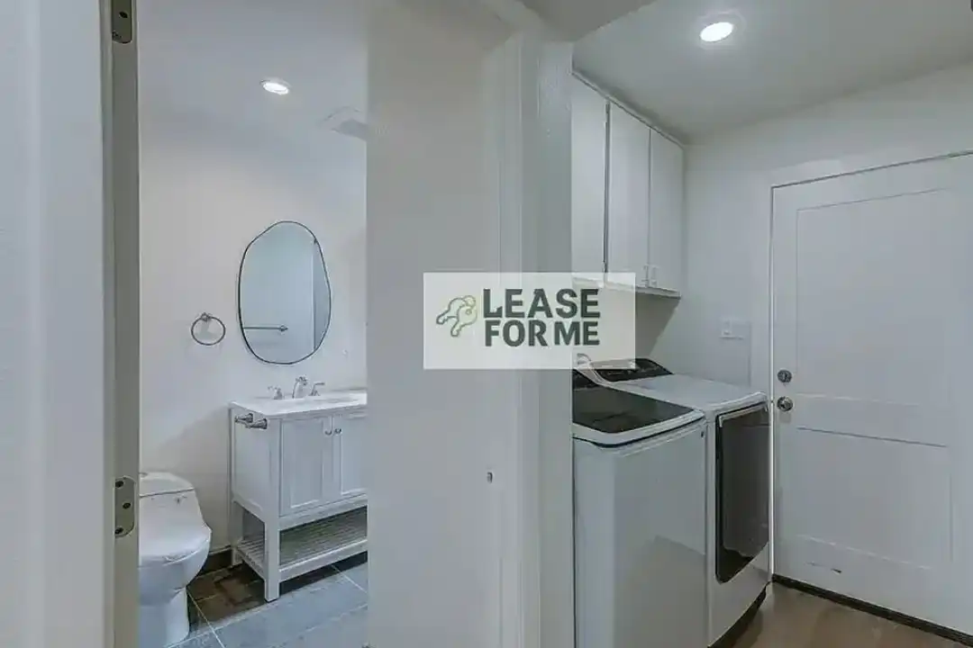 1279 W 38th St – pohled 6