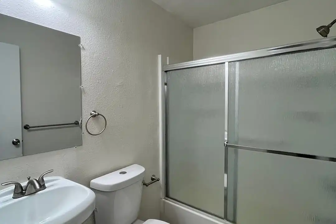 2415 O St unit 2419 - View 6