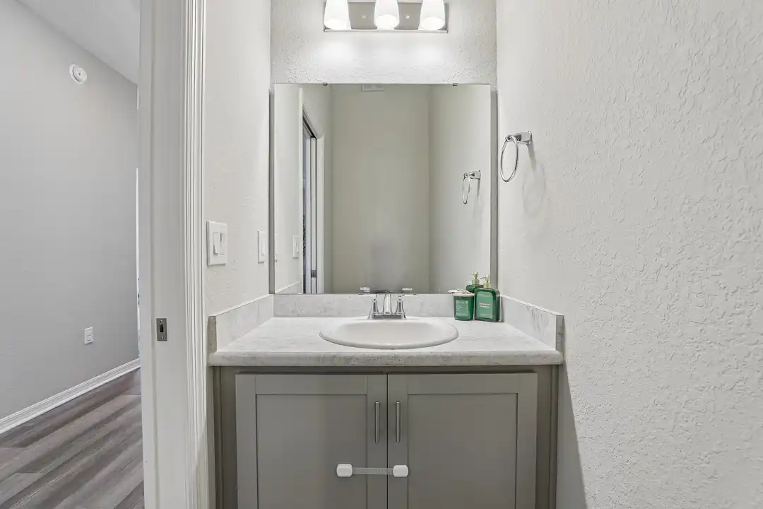 2167 Desert Rose Dr - More