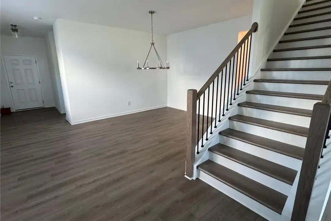 30 Everly Wy - View 6