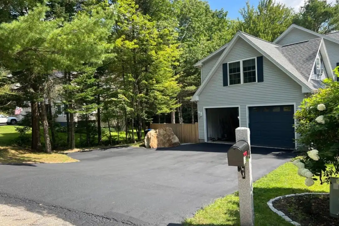 13 Sheffield Ave - View 2