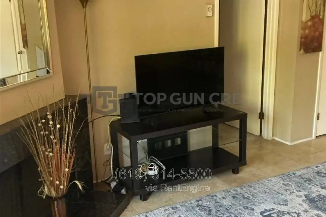 8356 Via Sonoma unit B – pohled 6