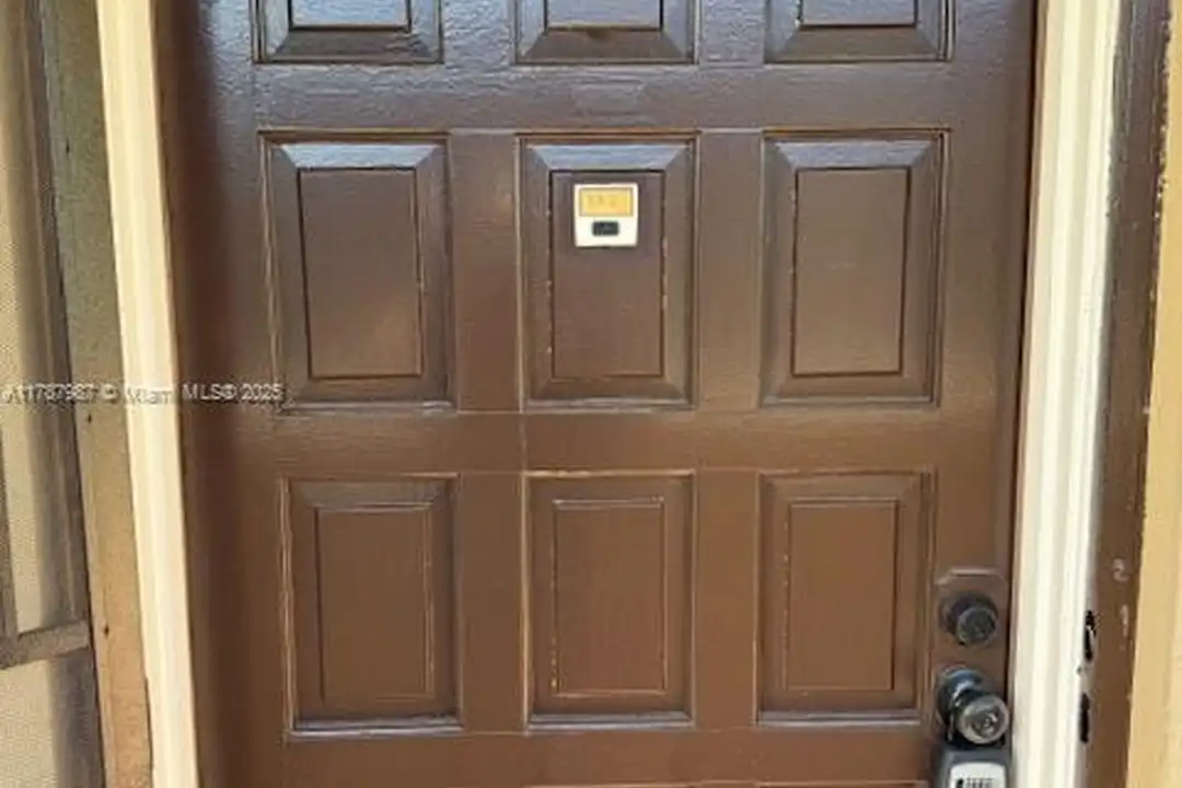 6101 N Falls Cir Dr unit 312 - View 2