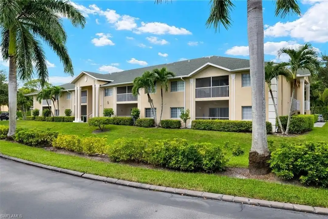 27083 Matheson Ave #208 - View 2