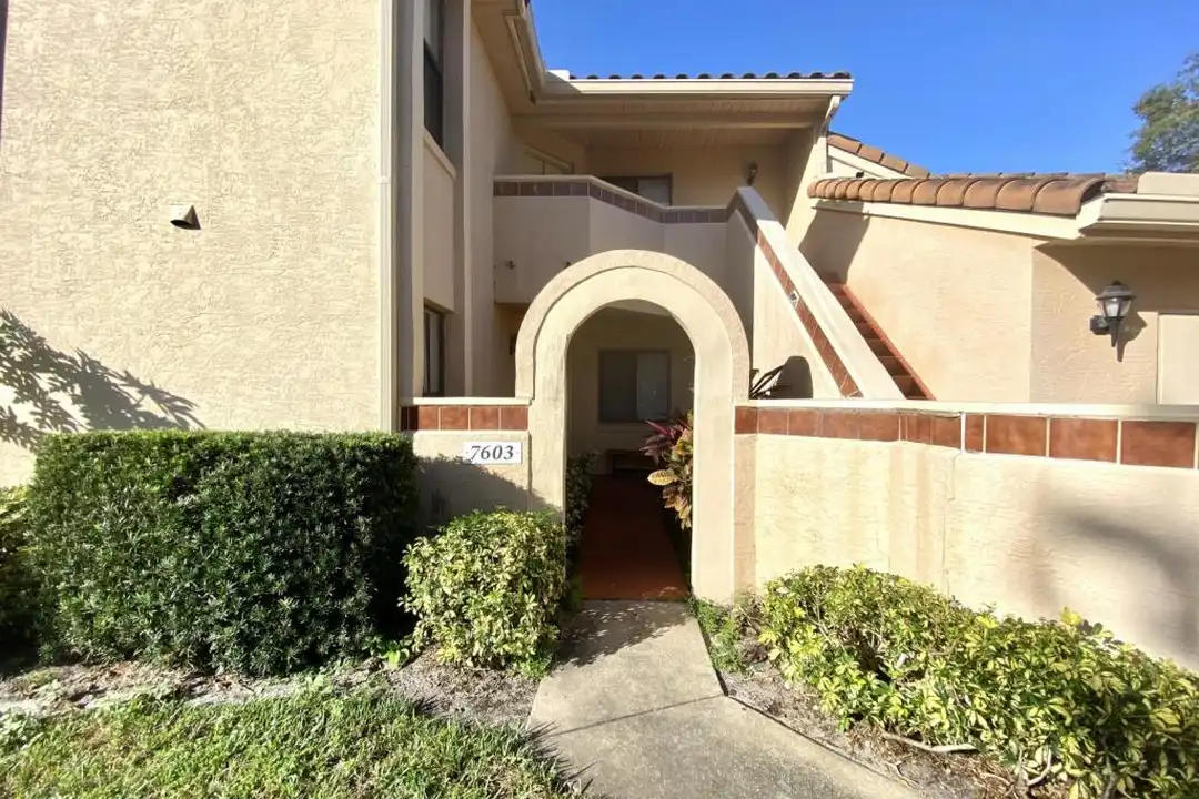 7603 Sugar Bend Dr – pohled 3