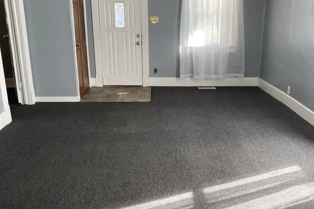 1106 N Gale St unit # 1 – pohled 3