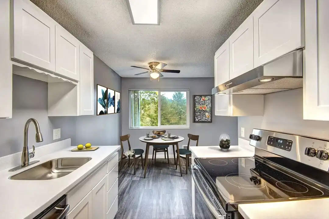Asteria Place Apartments – photo 1 of 17
