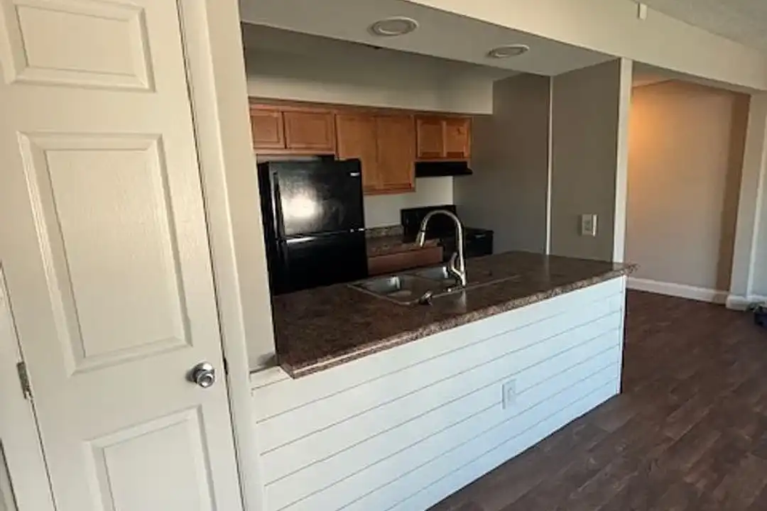 Brookhollow Apartments - BHA – photo 1 of 17