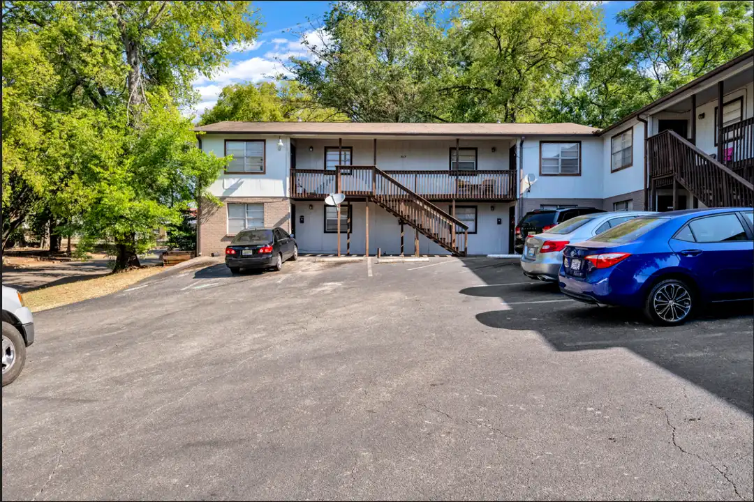 313 Beta St S unit 317A – photo 1
