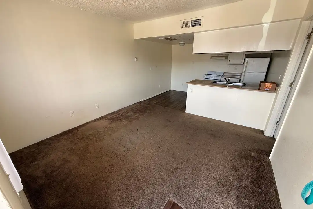 500 S Coronado Dr unit 115 - View 3
