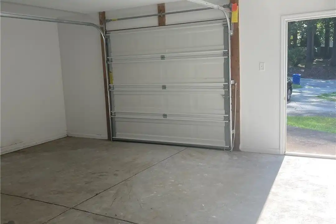 1651 Baysden Ct - View 4