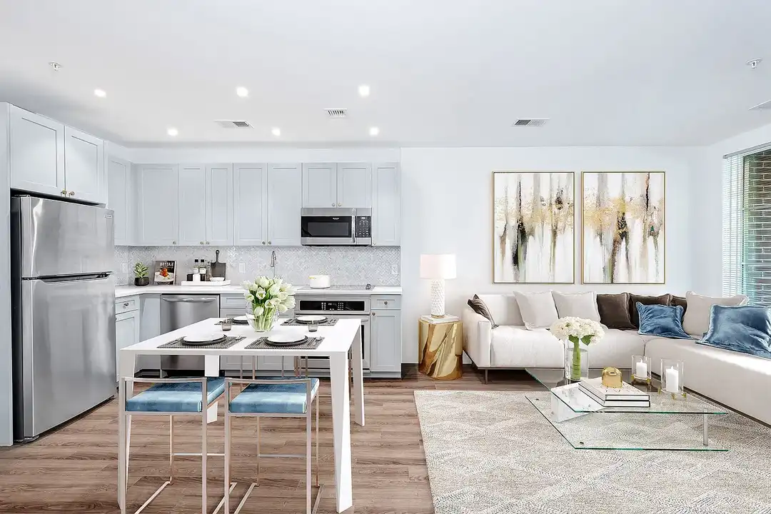 The Glover House Apartments – photo 1