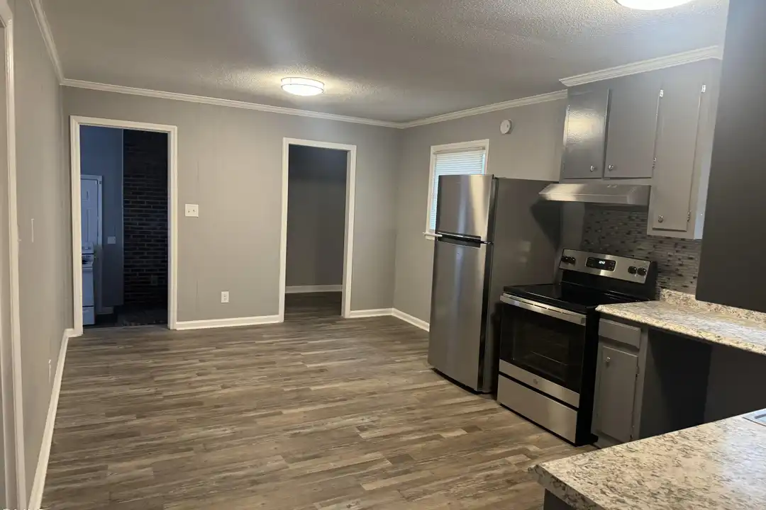 205 Lancaster Rd - View 6