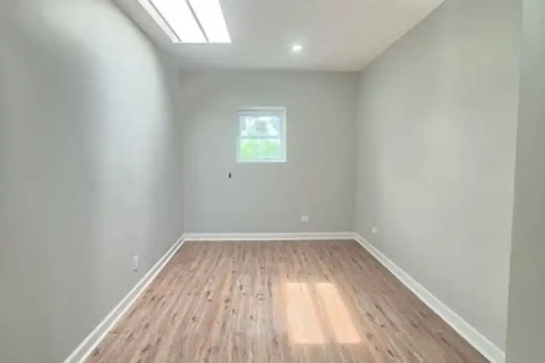2815 W Harrison St unit 2815-1A - View 5