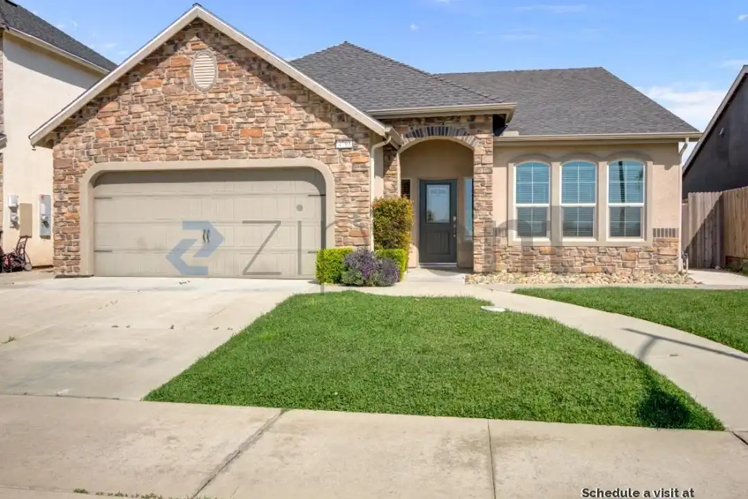 4780 Barclay Way - View 2