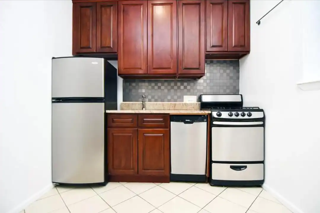 245 W 113th St - View 4