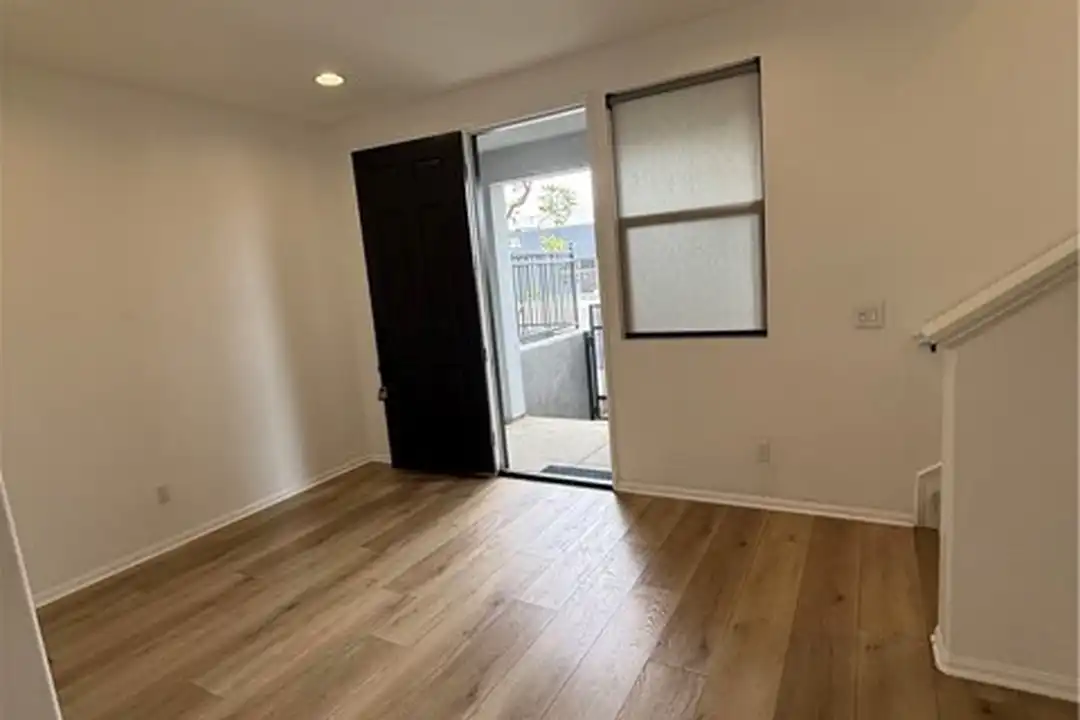 3009 E Pacific Coast Hwy - View 4