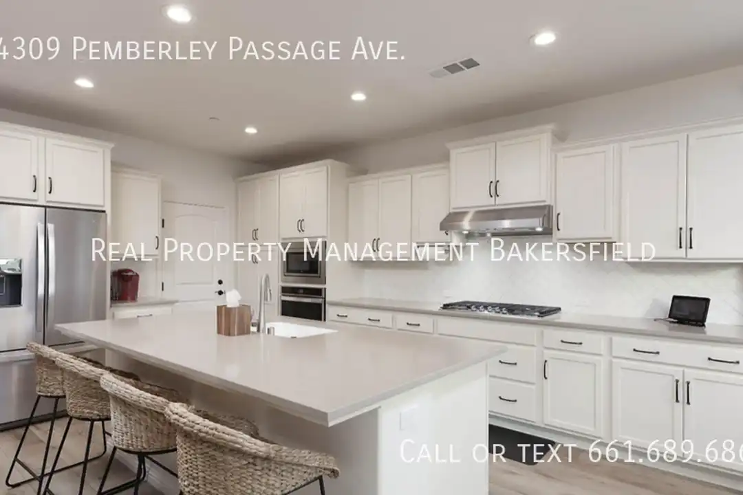14309 Pemberley Passage Ave - View 3