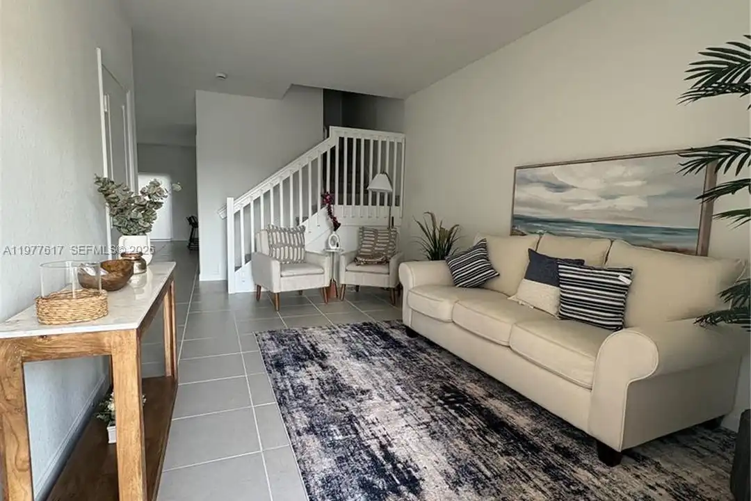 2409 SE 28th St unit 2409 - View 6