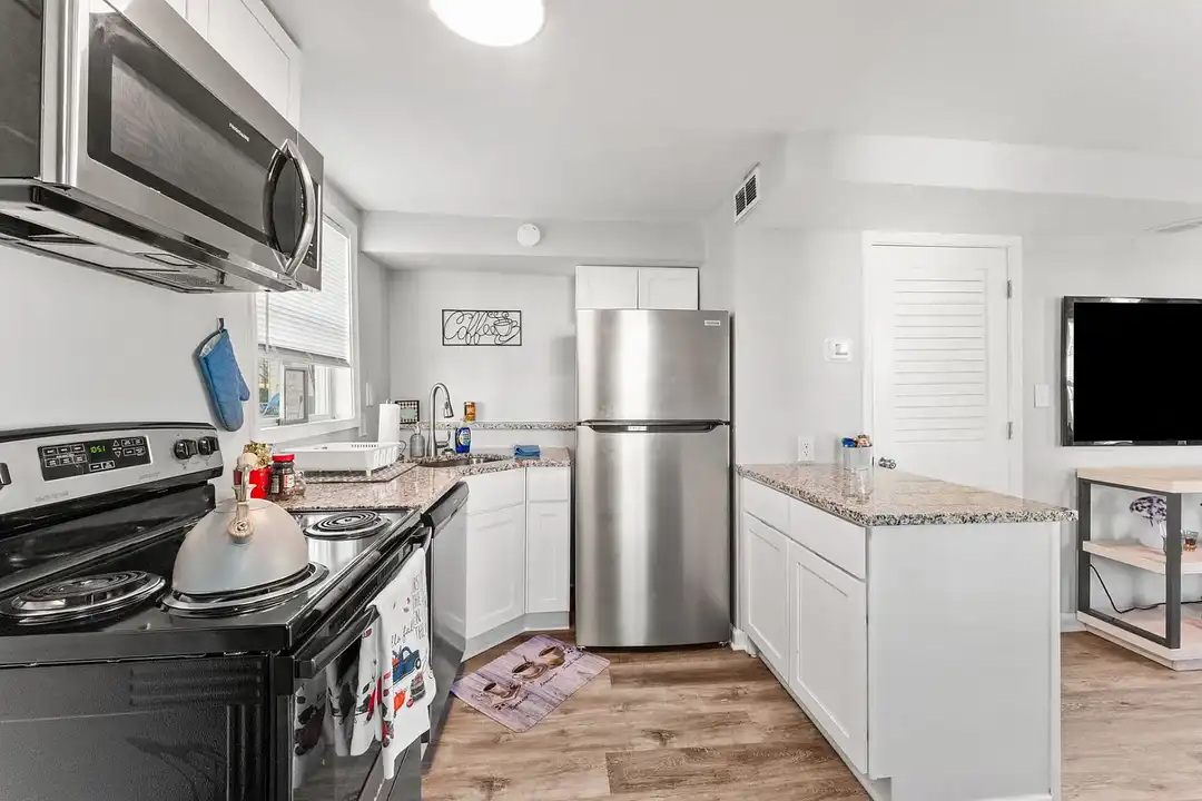 Park Northside Apartments – photo 1