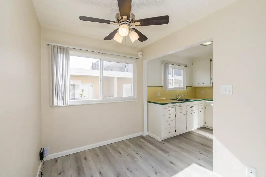 276 Adams - View 4
