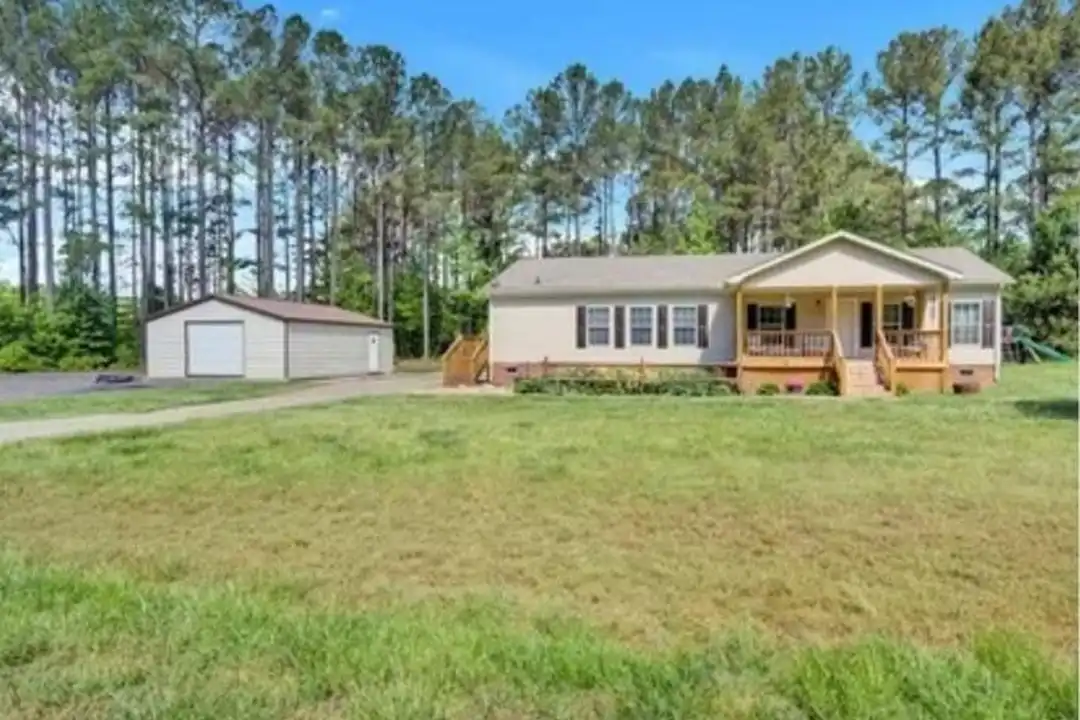 2805 Sweeping Pine Dr - View 2