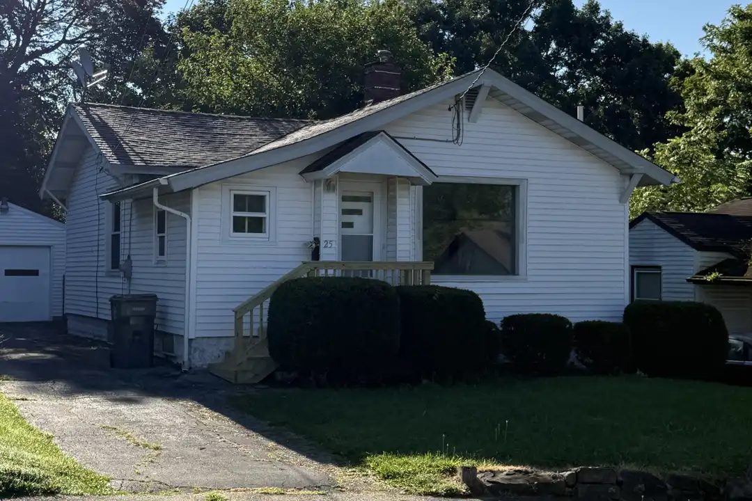 25 S Osborn Ave – photo 1