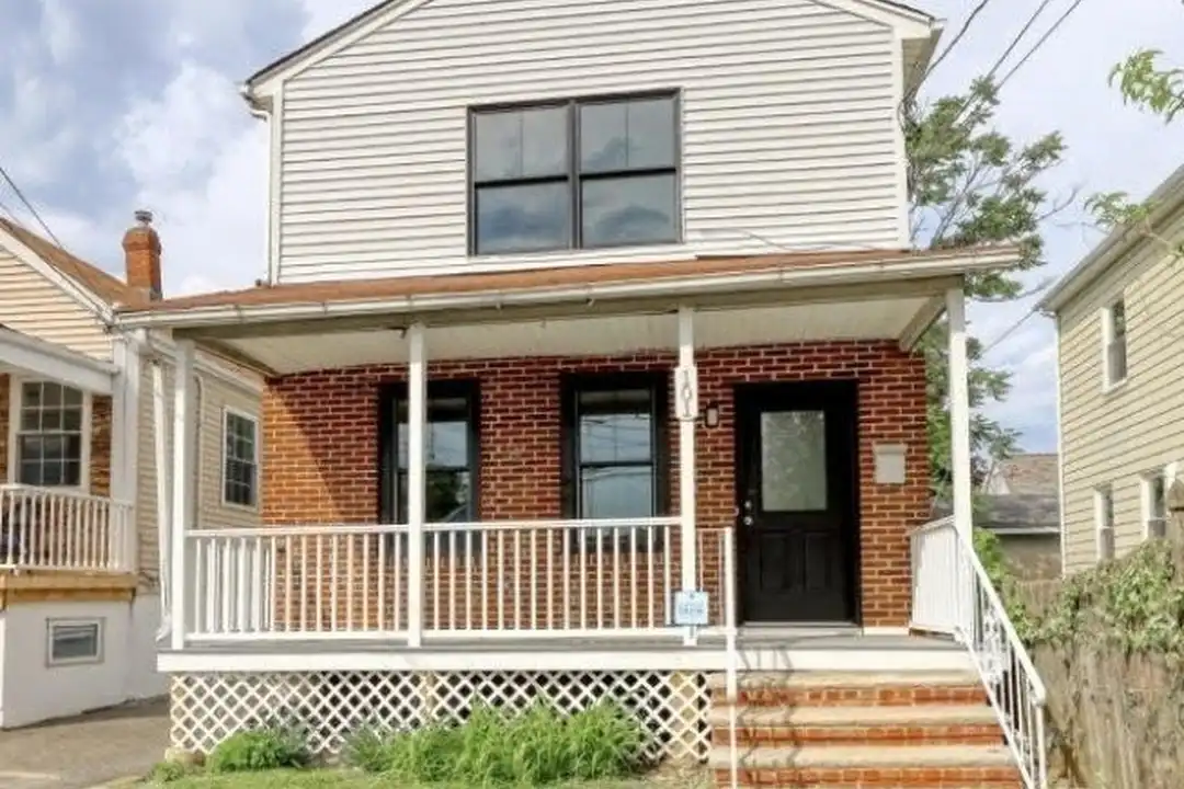 101 Carlton Ave – photo 1 of 23