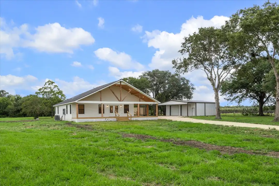House in Wallis - View 3